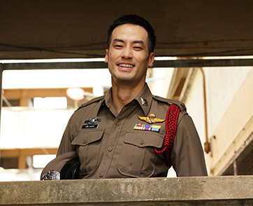 “บอย” พลิกบทบาทอีกครั้งในหนังเรื่องแรก “แฟลตเกิร์ล ชั้นห่างระหว่าง เ ร า”